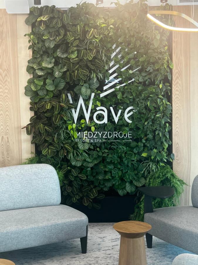 Wave Resort & Spa Magic Apartaments With Sea View ミエンジズドロイェ エクステリア 写真